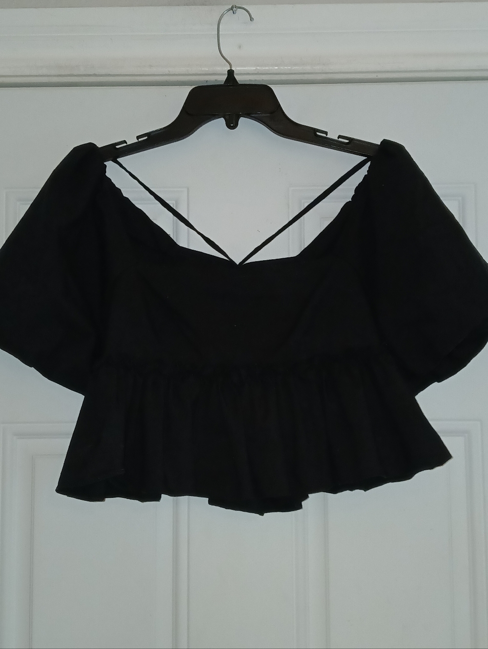 Kimchi Blue Womans Size Small Black Top  Urban Outfitters